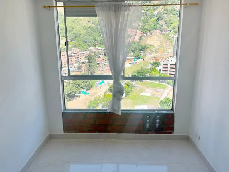 APARTAMENTO EN VENTA — PISO 23 | TRIGALES, BELLO 📍 Vistas altas, 🏍️ Parqueadero para moto y listo para ser tu nuevo ho